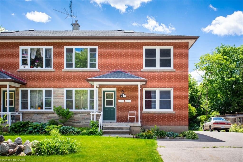 2-718 Ross Street, Burlington, ON, L7S 1S2