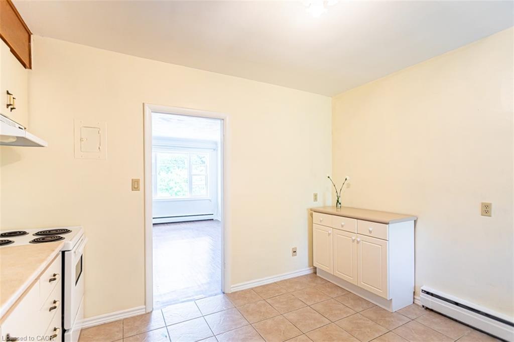 2-718 Ross Street, Burlington, ON, L7S 1S2 - 8