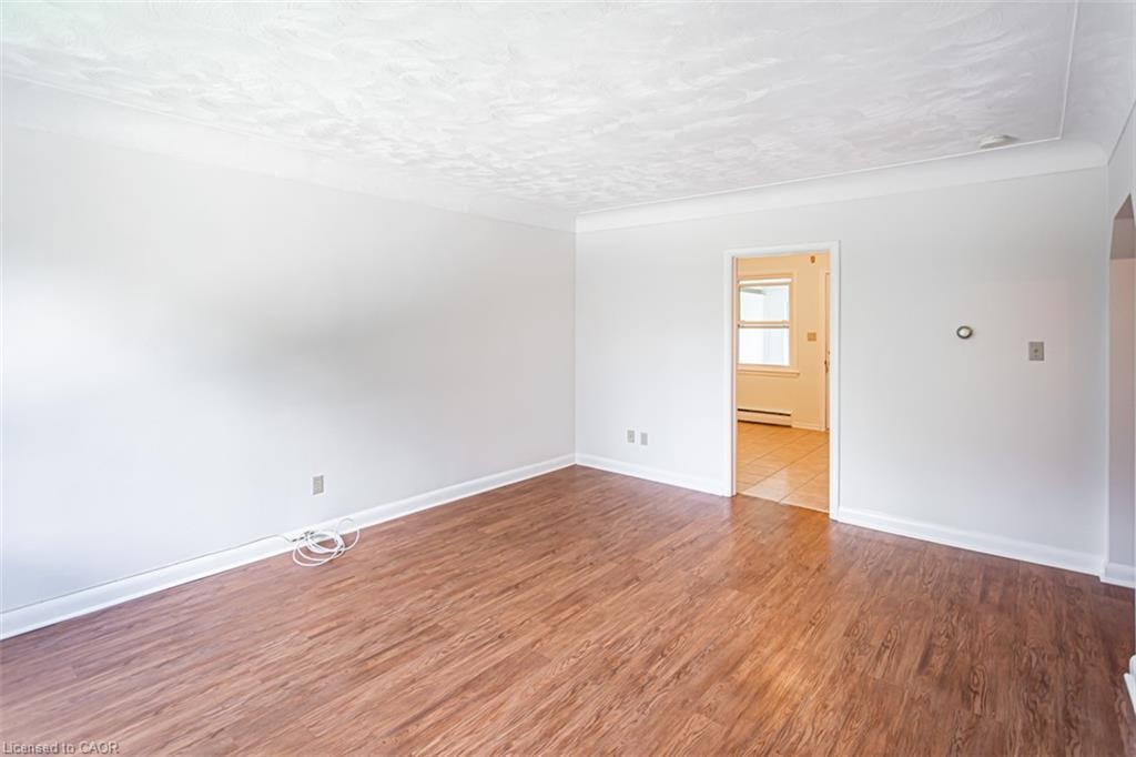 2-718 Ross Street, Burlington, ON, L7S 1S2 - 4