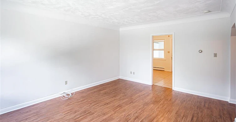 2-718 Ross Street, Burlington, ON, L7S 1S2 - 4