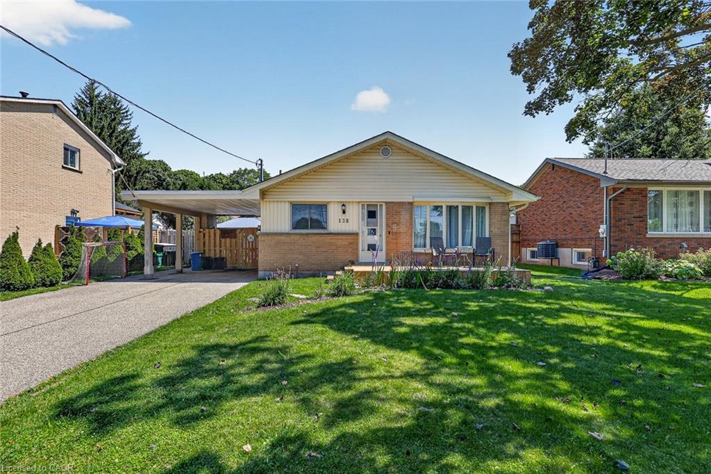 138 Lyndale Crescent, Woodstock, ON, N4S 7S9