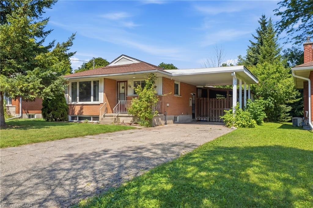 38 High Street, Waterloo, ON, N2L 3X8