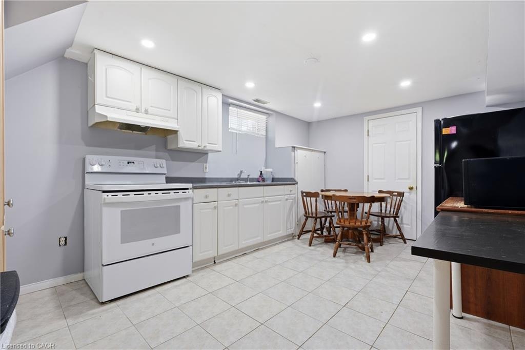 38 High Street, Waterloo, ON, N2L 3X8 - 6