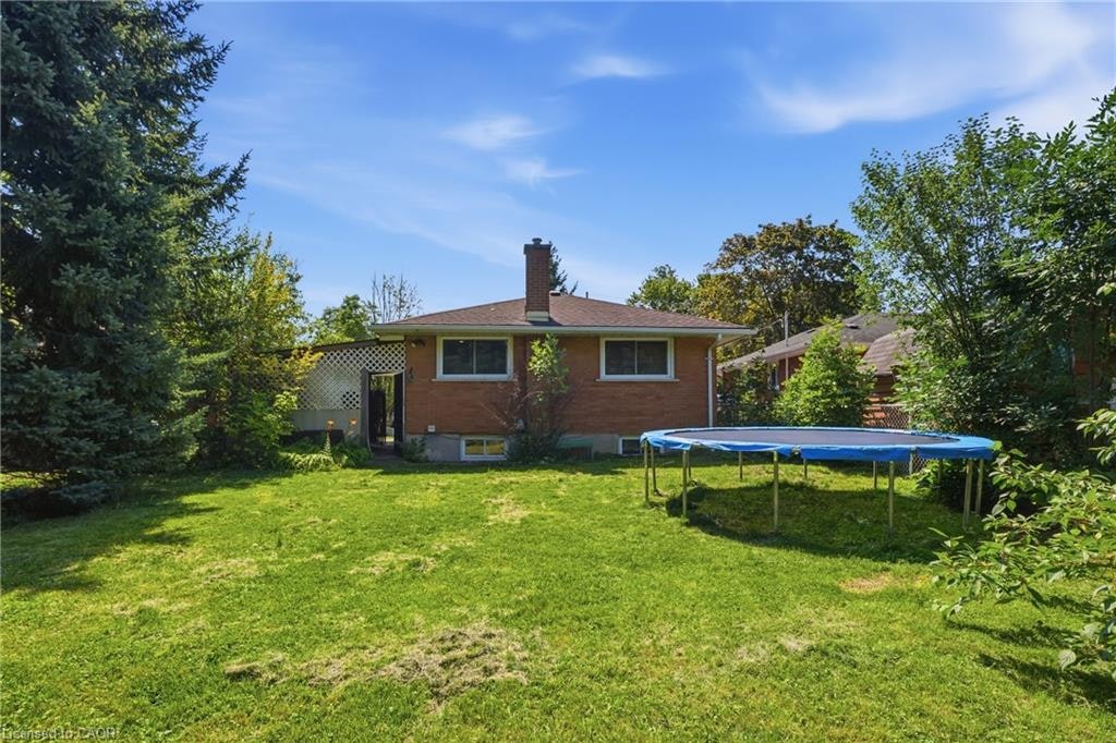 38 High Street, Waterloo, ON, N2L 3X8 - 28