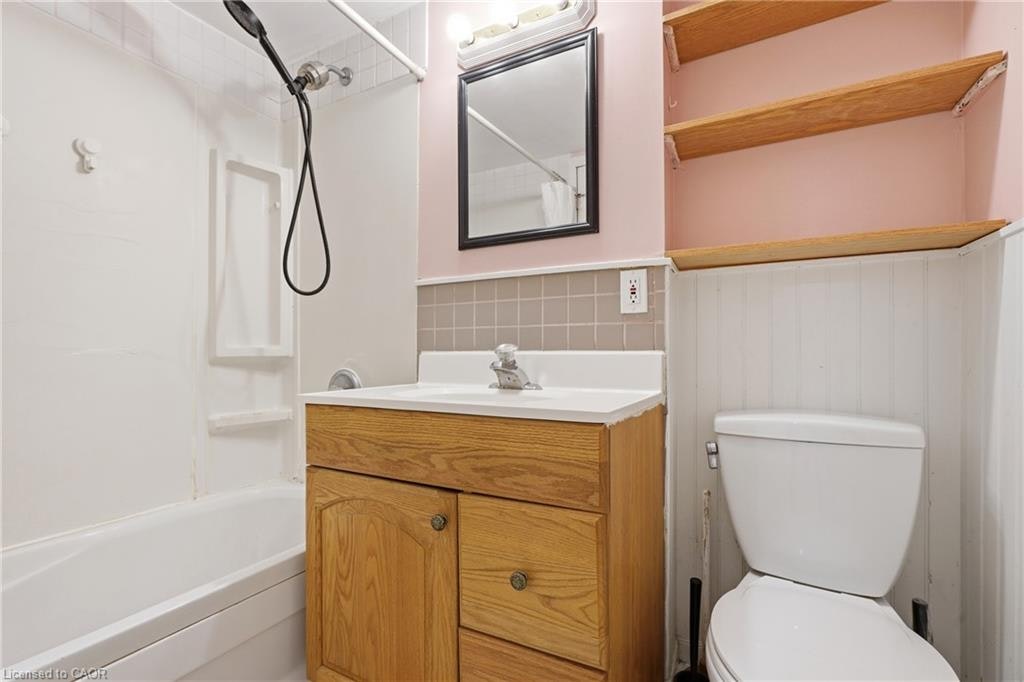 38 High Street, Waterloo, ON, N2L 3X8 - 25