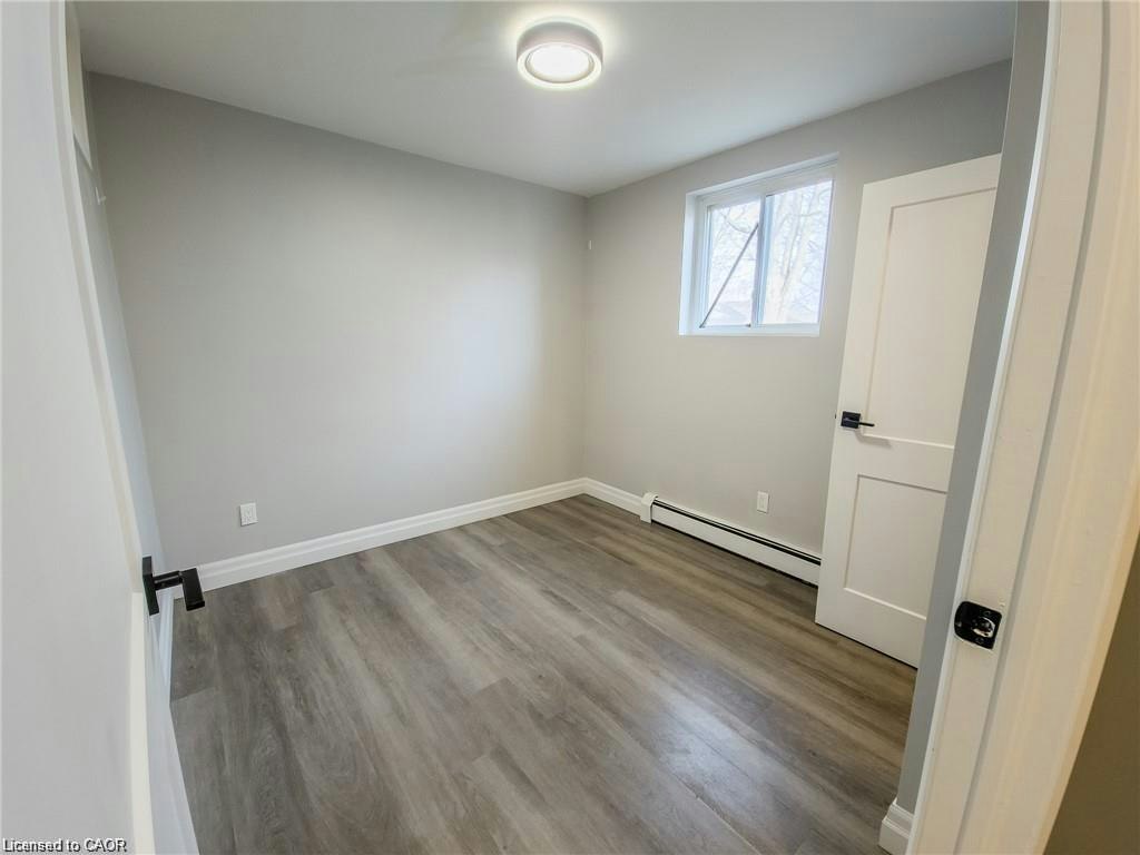 103-410 Hazel Street, Waterloo, ON, N2L 3P8 - 4
