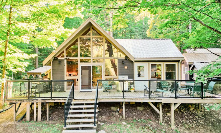 1123 Blue Lake Road