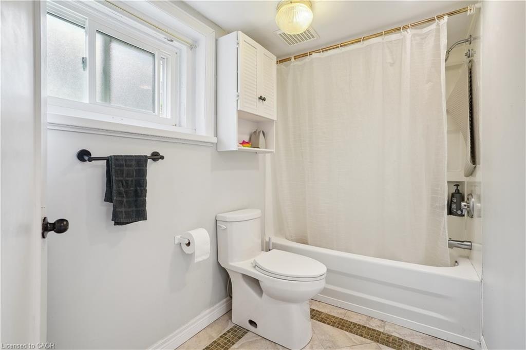 Lower-13 Beaucourt Place, Hamilton, ON, L8S 2P8 - 15