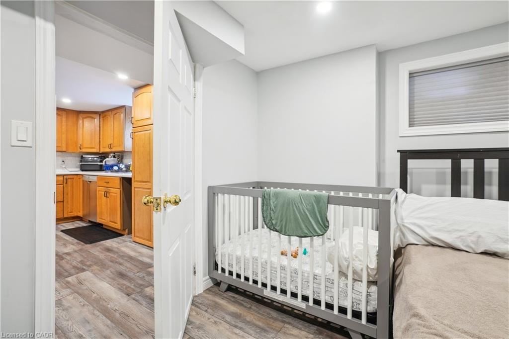 Lower-13 Beaucourt Place, Hamilton, ON, L8S 2P8 - 13