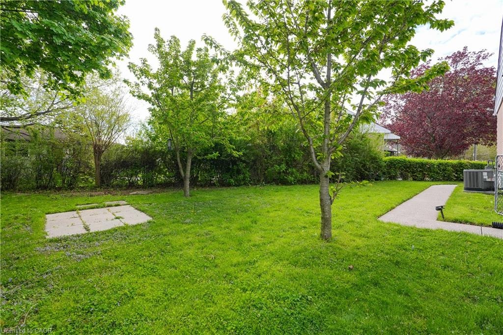 Lower-13 Beaucourt Place, Hamilton, ON, L8S 2P8 - 21