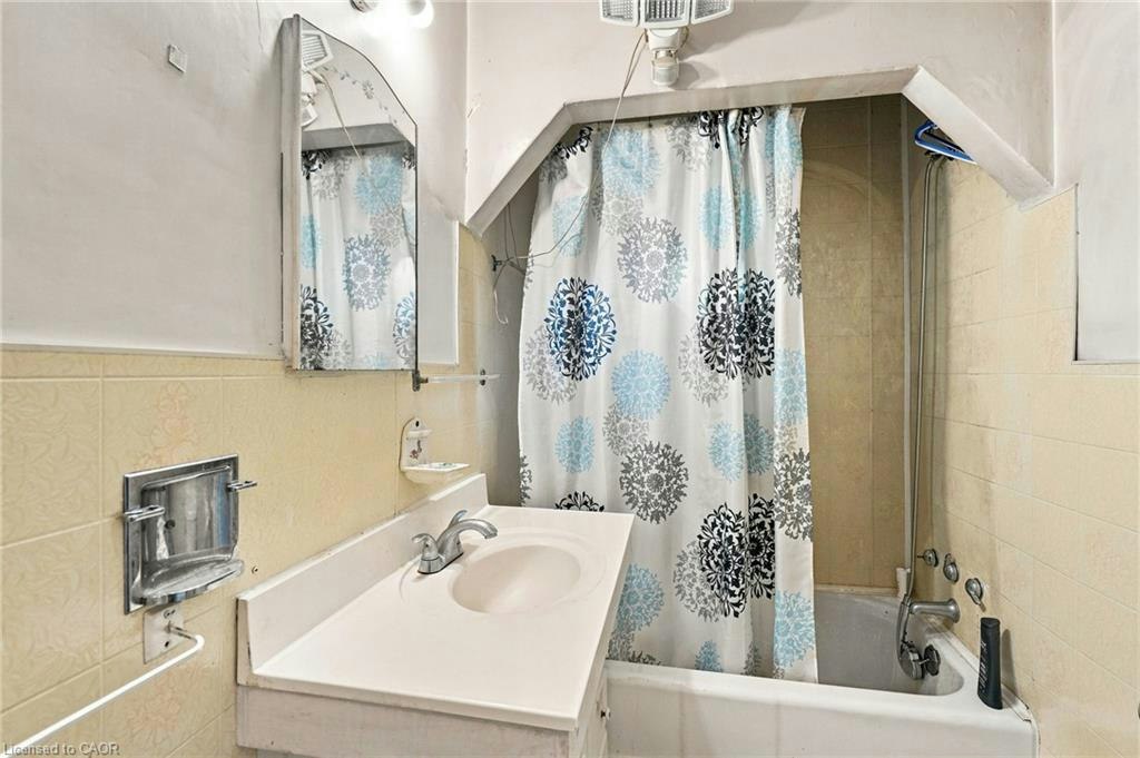 698 York Road, Hamilton, ON, L9H 5X1 - 24