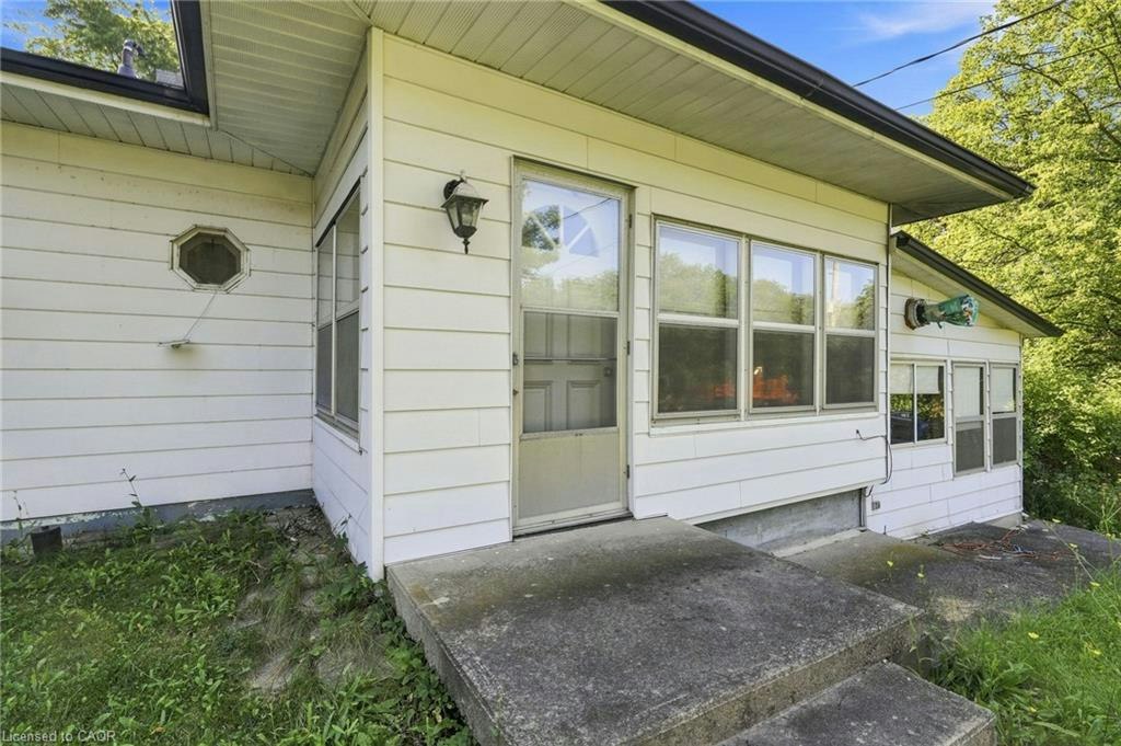 698 York Road, Hamilton, ON, L9H 5X1 - 8