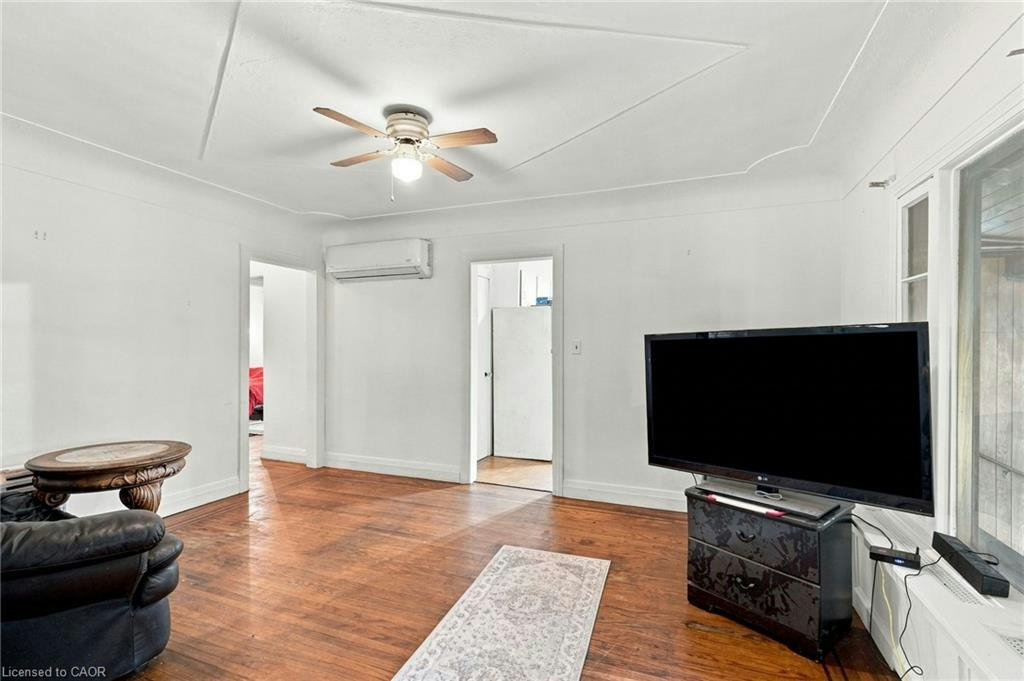 698 York Road, Hamilton, ON, L9H 5X1 - 16