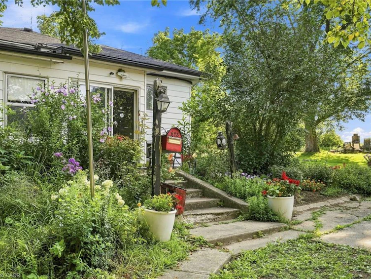698 York Road, Hamilton, ON, L9H 5X1 - 29