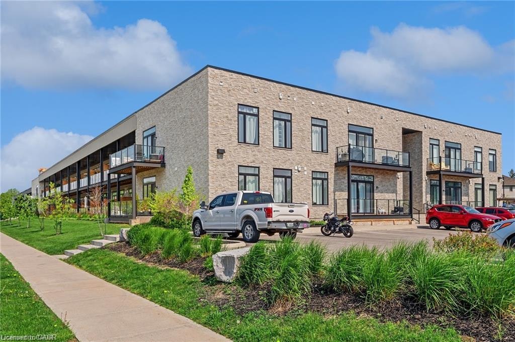 222-85 Morrell Street, Brantford, ON, N3T 4J6 - 2