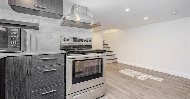 1-Lower Lvl-74 Cathcart Street, Hamilton, ON, L8R 1M5 - 4
