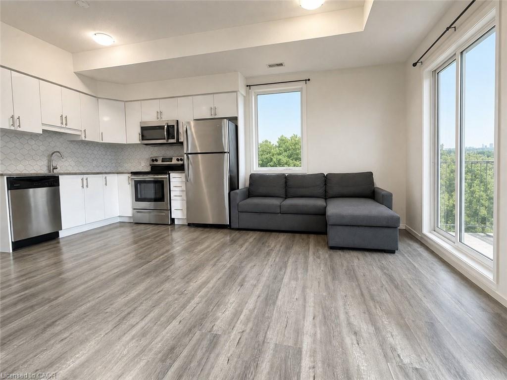 36B-1430 Highland Road W, Kitchener, ON, N2N 0C3
