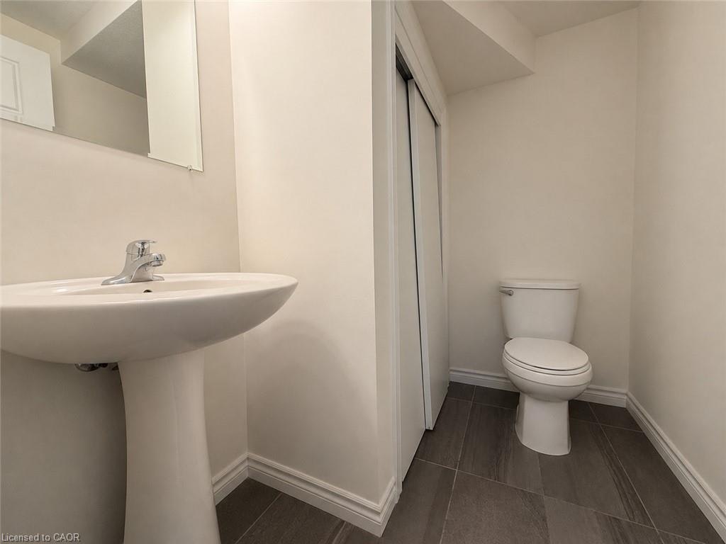 36B-1430 Highland Road W, Kitchener, ON, N2N 0C3 - 3