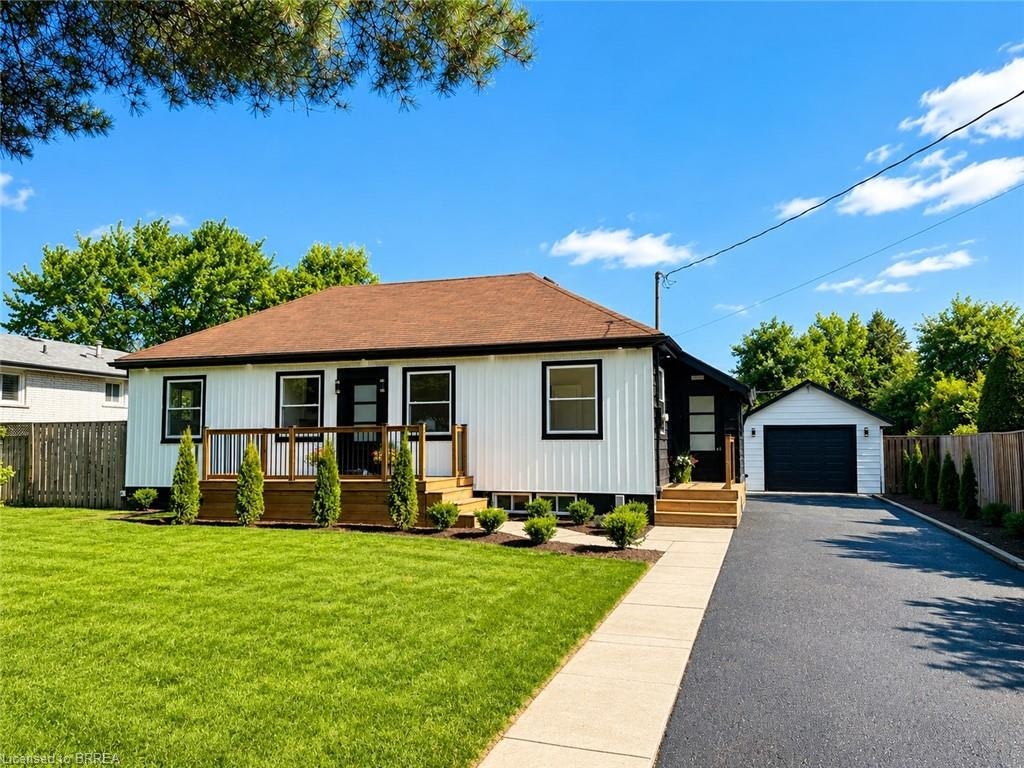 92 Fairview Drive, Brantford, ON, N3R 2W9