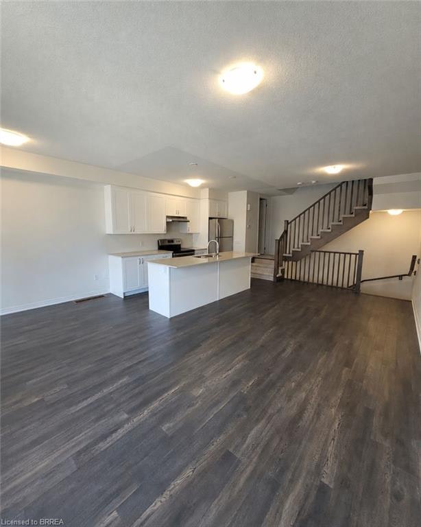 913-585 Colborne Street E, Brantford, ON, N3S 0K4 - 5