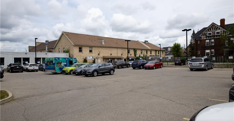 40 East Avenue, Brantford, ON, N3S 3L3 - 2