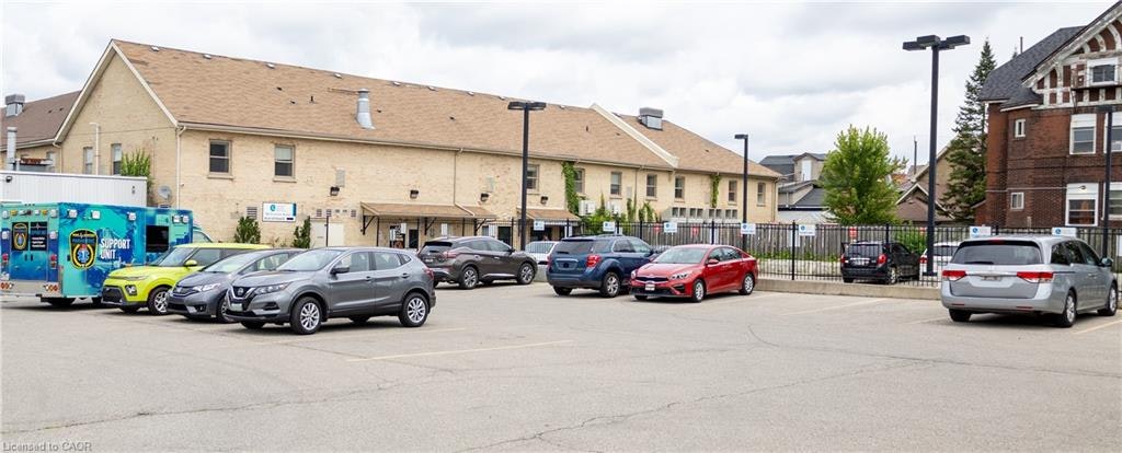 40 East Avenue, Brantford, ON, N3S 3L3