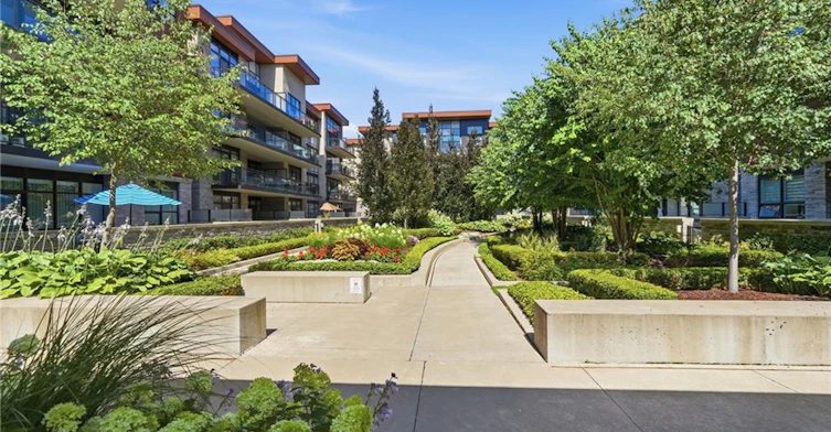 366-1575 Lakeshore Road W, Mississauga, ON, L5J 0B1 - 36