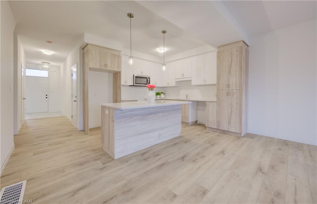 89 Rivergreen Crescent, Cambridge, ON, N1R 5S3 - 11