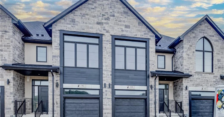 89 Rivergreen Crescent, Cambridge, ON, N1R 5S3