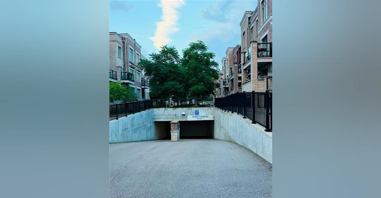 203-2355 Sheppard Avenue W, Toronto, ON, M9M 0E7 - 12