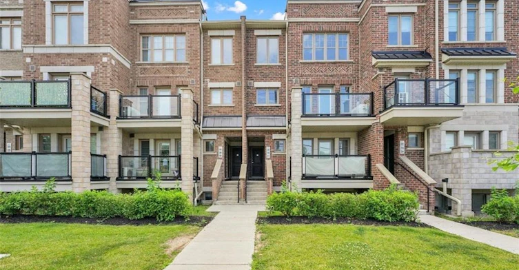 203-2355 Sheppard Avenue W, Toronto, ON, M9M 0E7 - 2