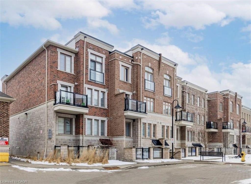 203-2355 Sheppard Avenue W, Toronto, ON, M9M 0E7