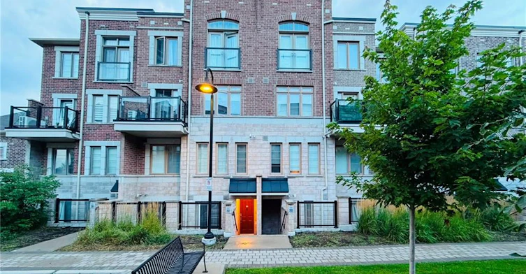 203-2355 Sheppard Avenue W, Toronto, ON, M9M 0E7 - 3