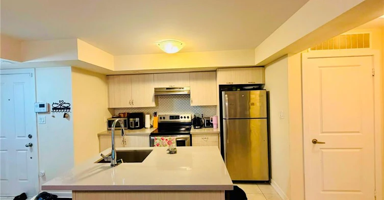 203-2355 Sheppard Avenue W, Toronto, ON, M9M 0E7 - 4