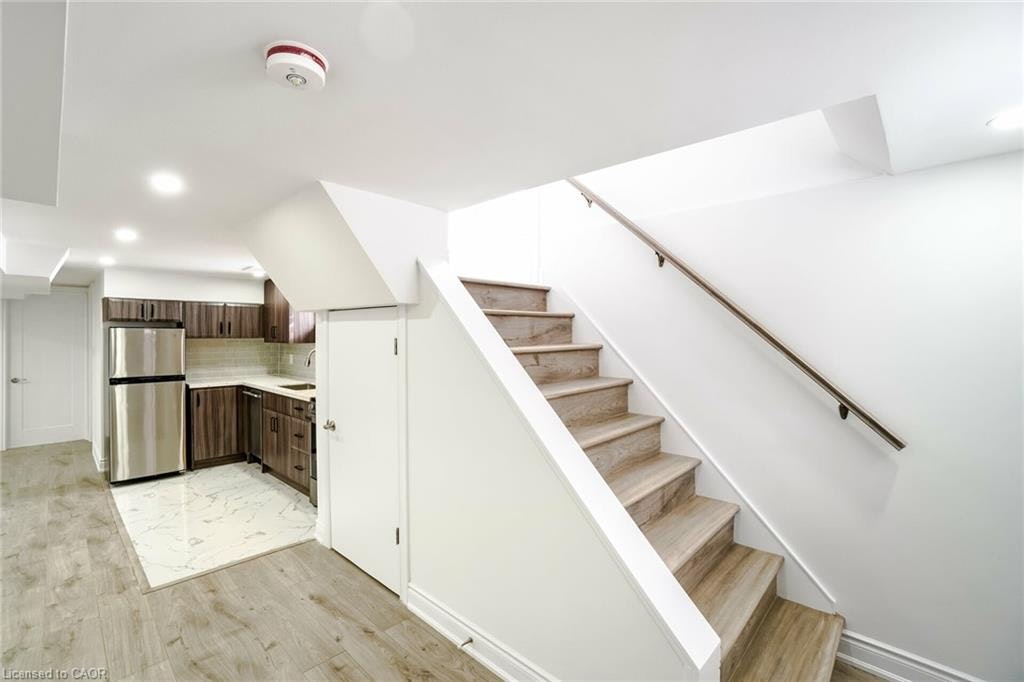Lower-8 Marlborough Road, Guelph, ON, N1E 3X2 - 2