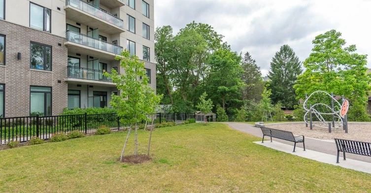 102-103 Roger Street, Waterloo, ON, N2J 0G2 - 35