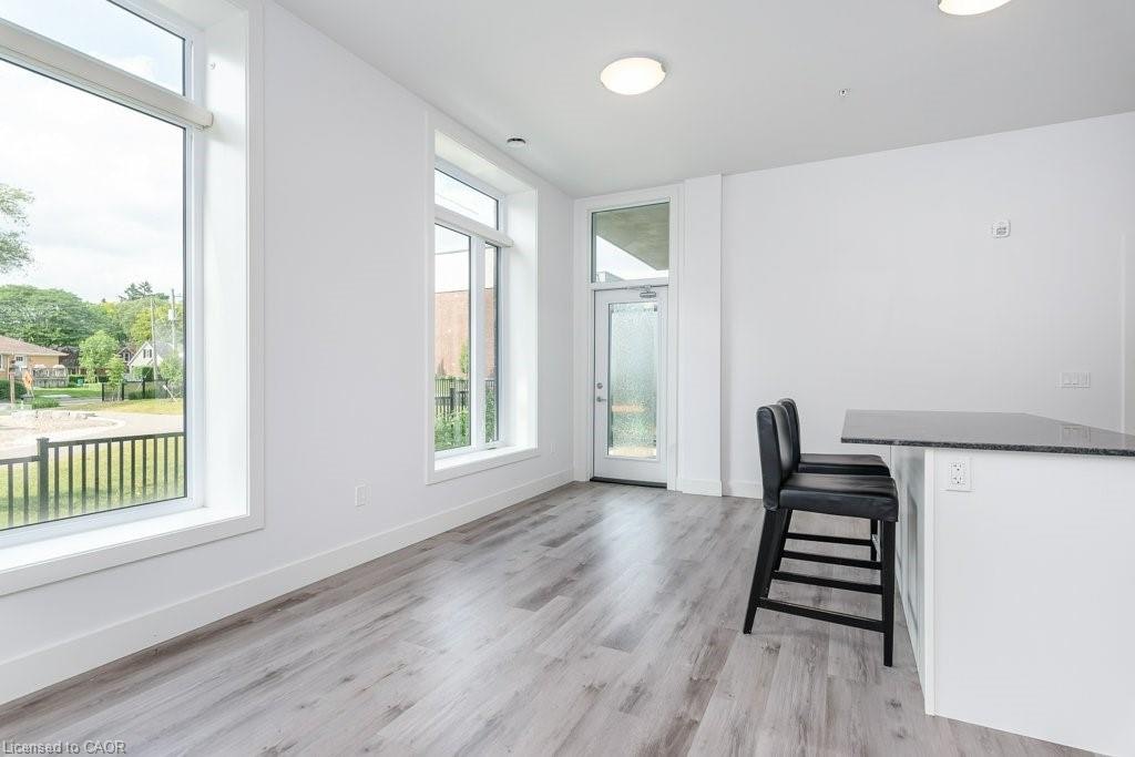 102-103 Roger Street, Waterloo, ON, N2J 0G2 - 7