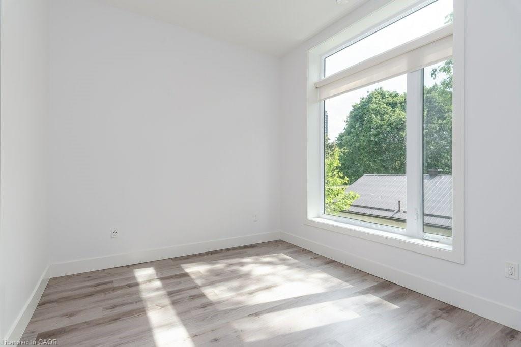 102-103 Roger Street, Waterloo, ON, N2J 0G2 - 20