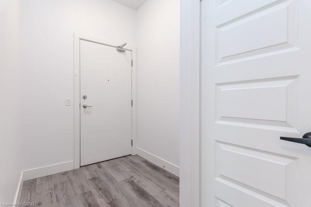 102-103 Roger Street, Waterloo, ON, N2J 0G2 - 28