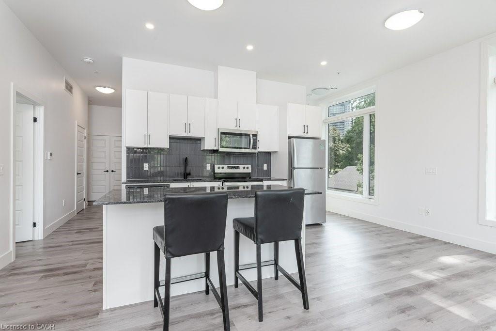 102-103 Roger Street, Waterloo, ON, N2J 0G2 - 9