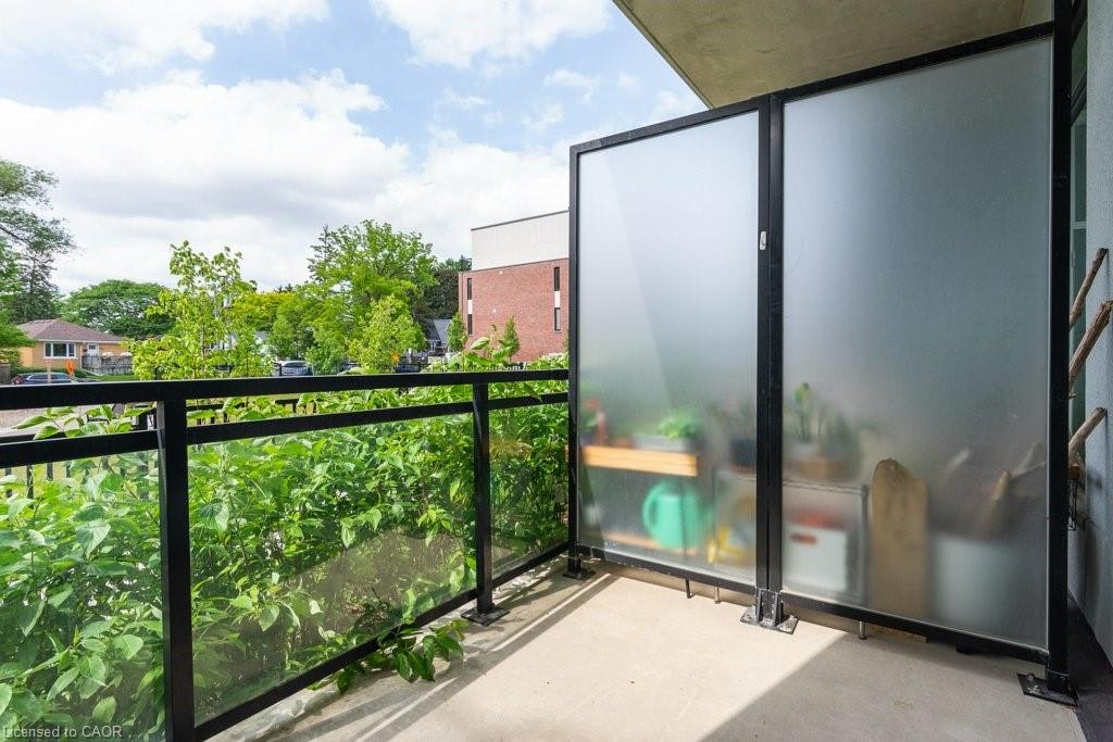 102-103 Roger Street, Waterloo, ON, N2J 0G2 - 32