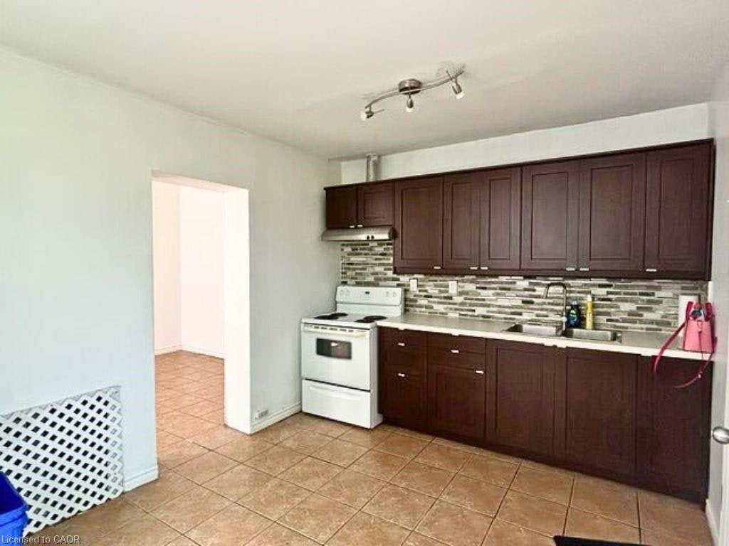 4-69 Sherman Avenue S, Hamilton, ON, L8M 2P8 - 3