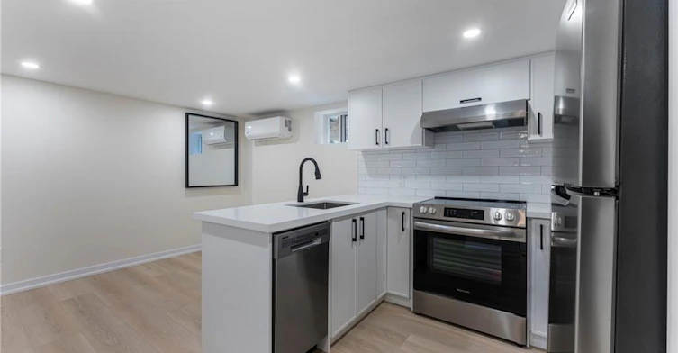 LOWER-313 Duke Street E, Kitchener, ON, N2H 1B6 - 8