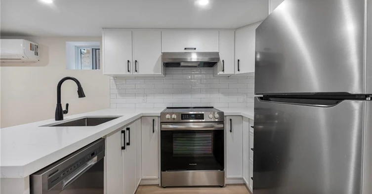 LOWER-313 Duke Street E, Kitchener, ON, N2H 1B6 - 7