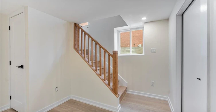LOWER-313 Duke Street E, Kitchener, ON, N2H 1B6 - 3