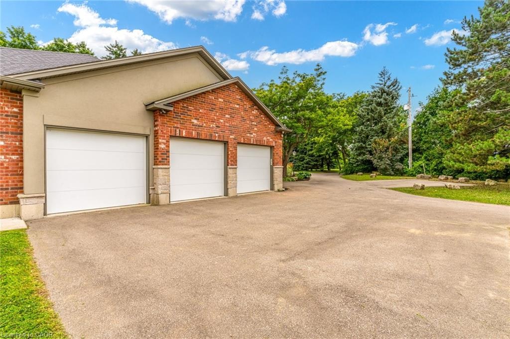 931 Southcote Road, Hamilton, ON, L9G 3L1 - 6