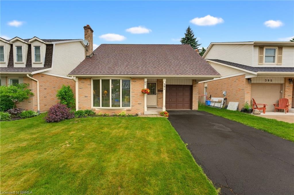391 Knightsbridge Crescent, Hamilton, ON, L9G 3S4