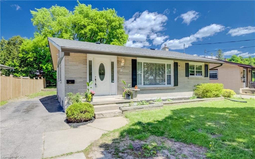 152 Clark Avenue, Kitchener, ON, N2C 1Y5