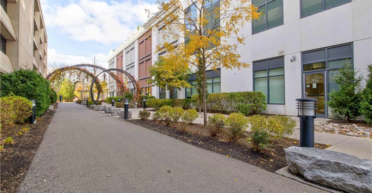 1002-155 Caroline Street S, Waterloo, ON, N2L 0J8 - 27