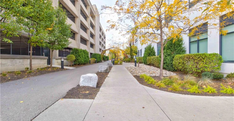 1002-155 Caroline Street S, Waterloo, ON, N2L 0J8 - 26